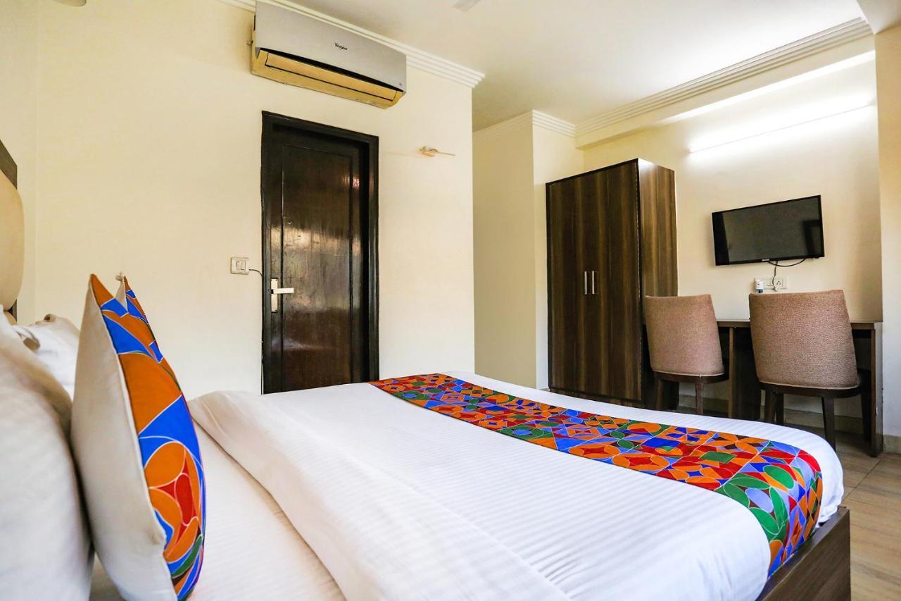 Fabhotel Jpm The Grand Bella - Nr Nehru Place Market Nové Dillí Exteriér fotografie